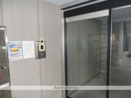 高知県高知市与力町[1R/21.28m2]のエントランス2