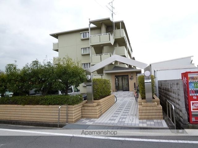 ムカイマンションA.B棟の外観写真