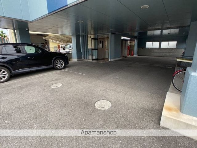 和歌山県和歌山市手平３丁目[1K/16.72m2]のエントランス3