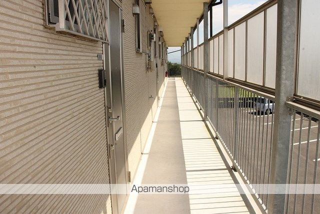 ホットハウスの玄関写真