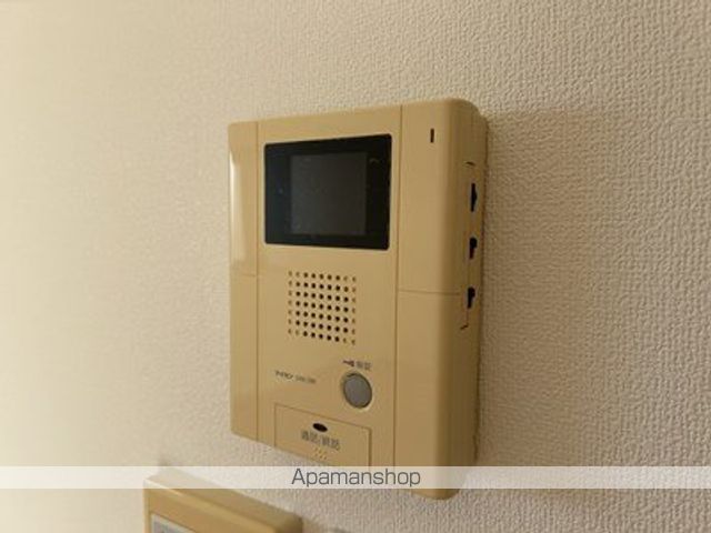 ユングフラウ原水の内装写真