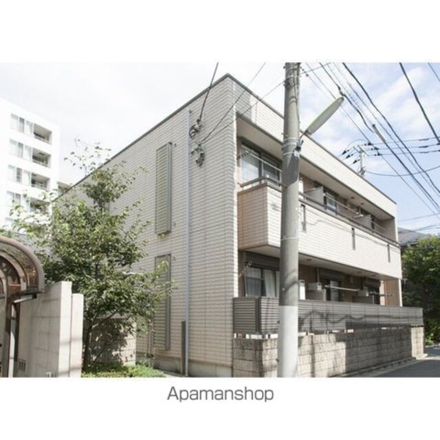 グリーンヴィラ[1R/41.86m2]の外観1