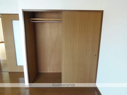 ブルージュ[2LDK/52.8m2]の収納