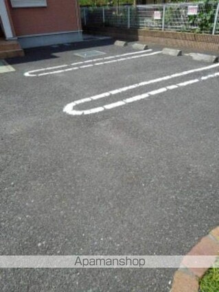 東京都立川市砂川町６丁目[2LDK/54.67m2]の駐車場