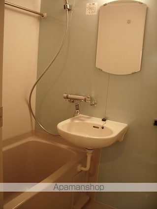 東京都杉並区和田１丁目[1K/20.35m2]のバス