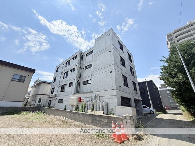 スペチアーレ山鼻の外観写真