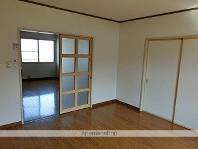フローラルの内装写真