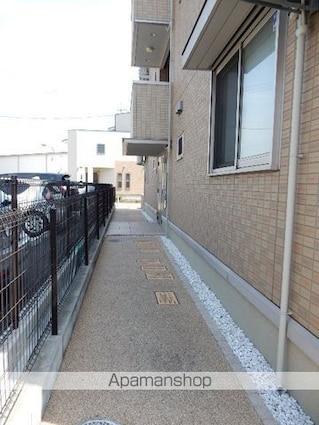 岡山県岡山市北区今８丁目[1LDK/44.17m2]の共用部1