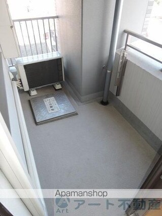 ヴァレーレ萱町[1LDK/32.63m2]のバルコニー