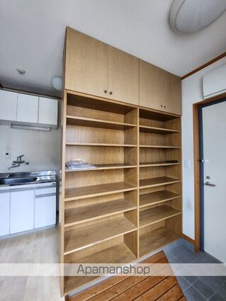 根本ビル[店舗/40m2]の内装5