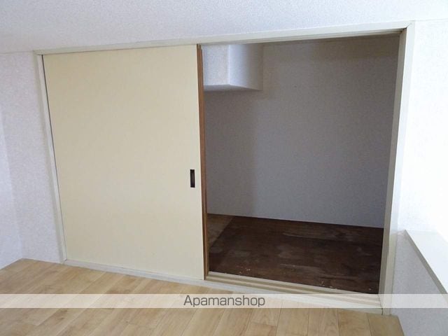 アップルハウス福住町A棟の内装写真