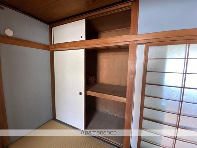 上枝貸家の内装写真