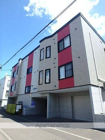 LEE SPACE新道東IIIの外観写真
