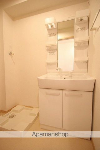 プリムローズ・クリークIIの内装写真