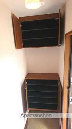 グリーンハイツ[2LDK/69.03m2]の玄関