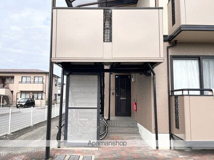 エルスールファミーユ[2LDK/53.46m2]のエントランス2