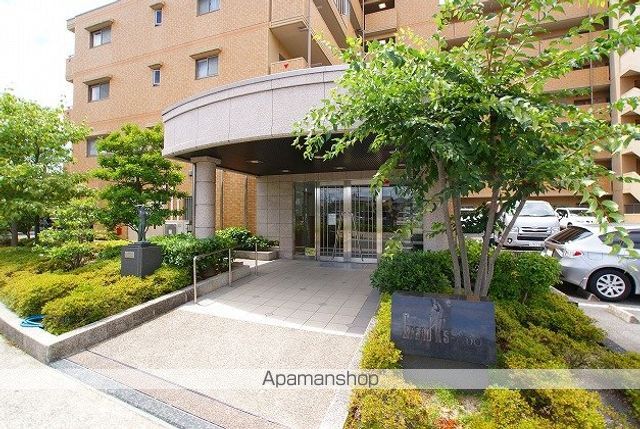 グランK’Sジオの玄関写真