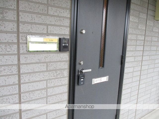 オプス・なのはなの玄関写真