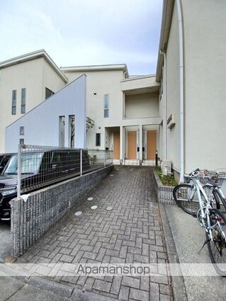 レイナスＡ棟[2LDK/55.9m2]のロビー