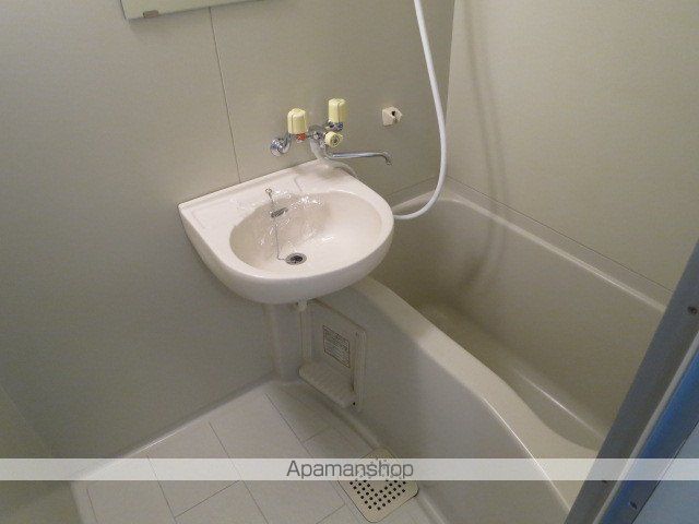 セシリアの内装写真