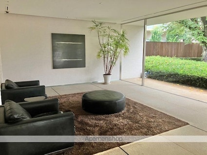 プラウド蘆花公園[3LDK/71.38m2]のロビー