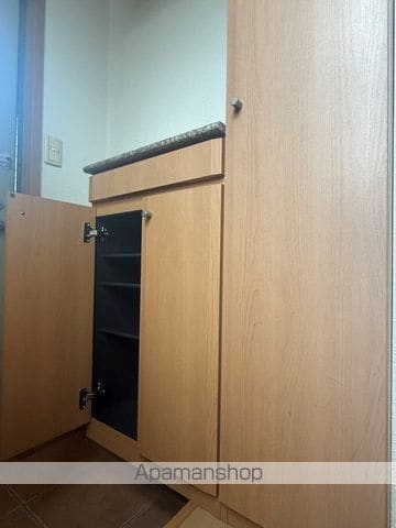 浜松市中央区 2階建 築19年の内装写真