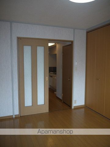 レジデンス美須々の内装写真