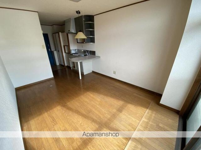 メゾン古町[1R/20.1m2]のリビング・居間