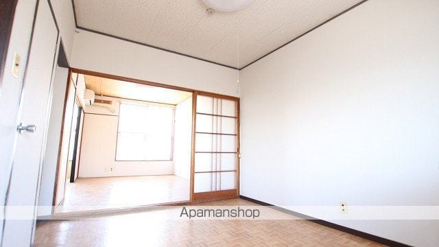小倉ハイツの内装写真