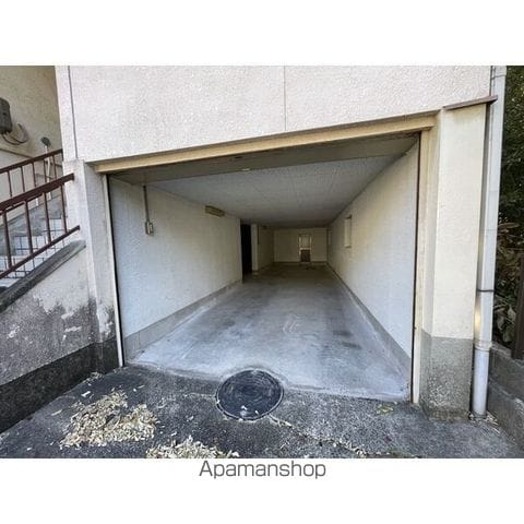 近鉄難波・奈良線 石切駅 徒歩28分 3階建 築39年のその他写真