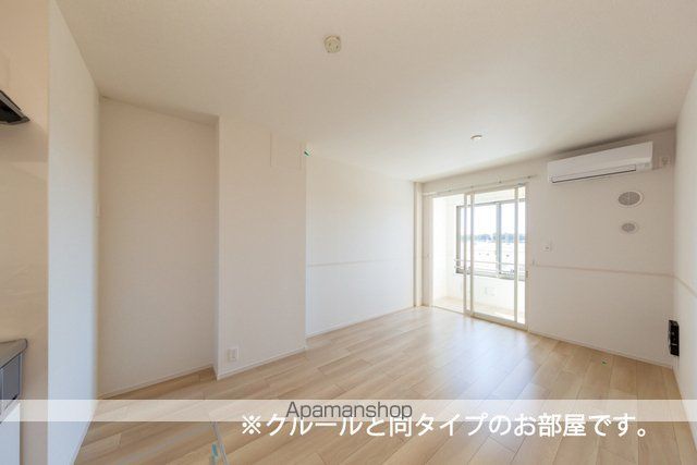 サンシャイン宮の下の内装写真