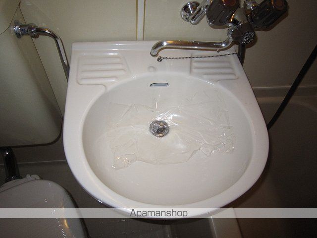 谷九クローバーハイツの内装写真