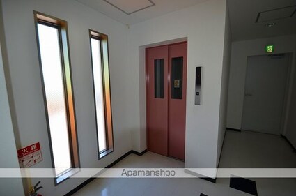 ヴィアーレ勾当台Ⅱ[1K/30.08m2]の共用部1