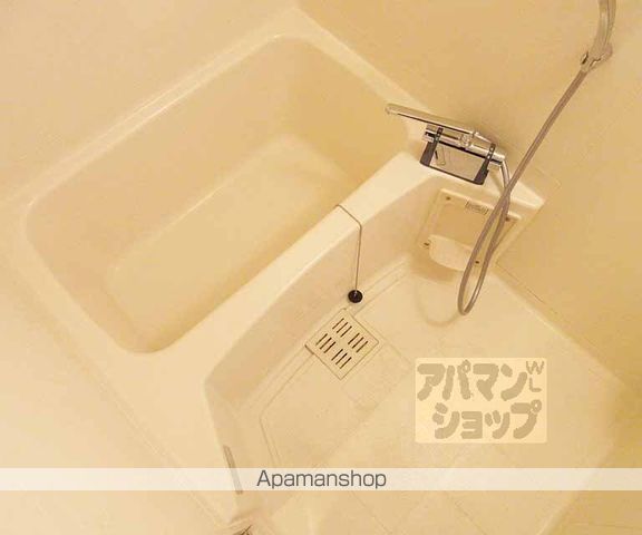 RーIIコートの内装写真