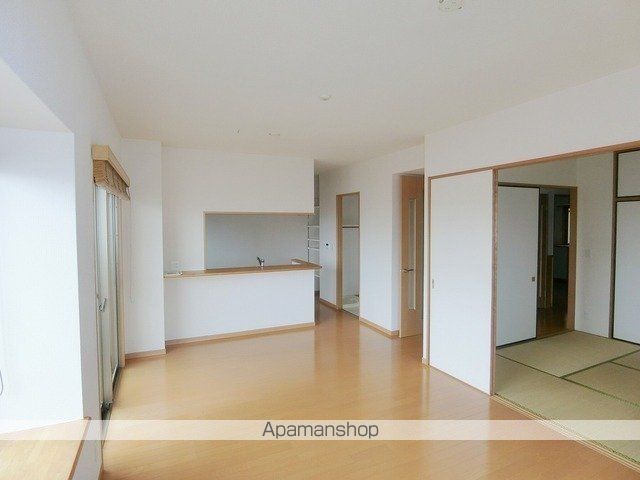 レジオン長田町の内装写真