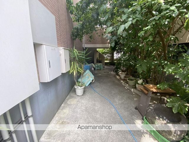 長谷川マンション幸原の玄関写真