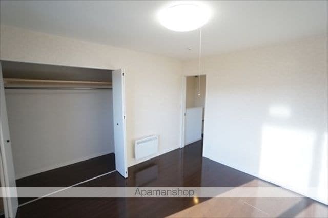 detached 北海道河東郡音更町木野公園下町1-13

地図を見る