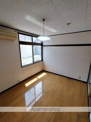 サンシャインホームコジマの内装写真