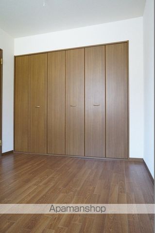 サンライズ弥栄IIの内装写真