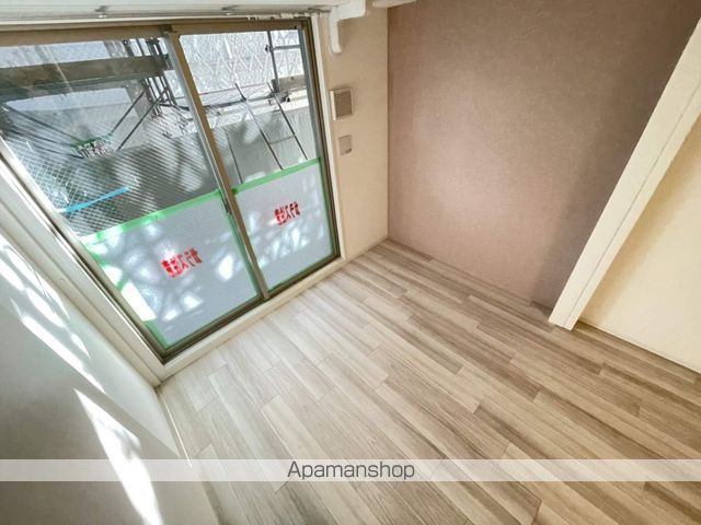 セレニテ西中島アリア壱番館の内装写真