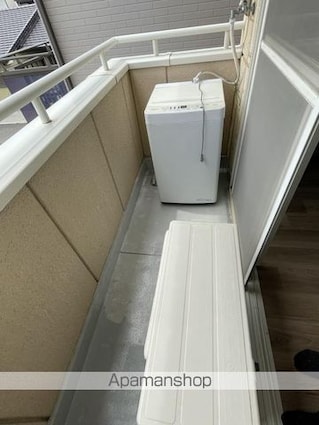 サンクシャンブル[1R/15.3m2]のバルコニー