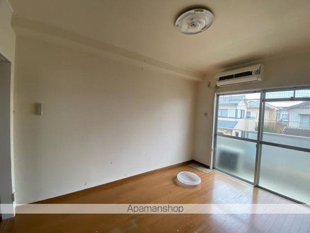 イヨクママンションの内装写真