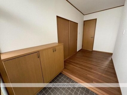 渋谷区本町５丁目戸建[5LDK/120.02m2]のトイレ