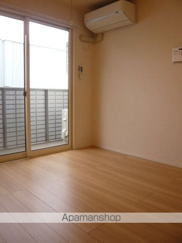 ハイネス城下の内装写真