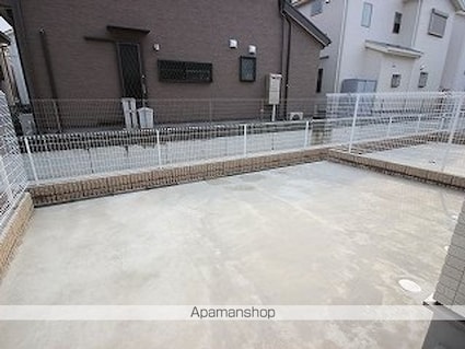 ソレイユカヤノⅢ[1LDK/46.68m2]の庭