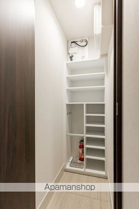 リブクオーレ神保町[1R/26.08m2]の収納2