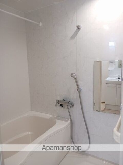 ニュークレストール光ケ丘[2LDK/58.22m2]のバス