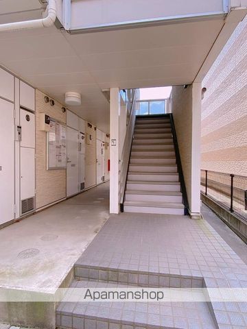 レオパレスグリーングラスの外観写真
