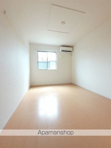 サンシャインナオコの内装写真