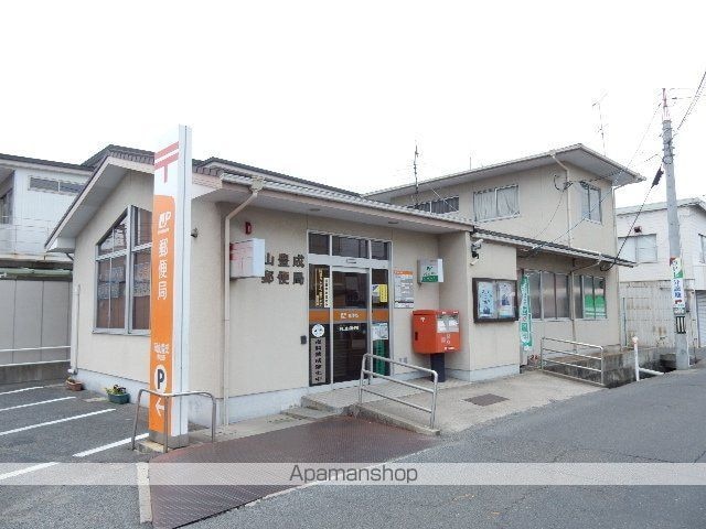 アンビシア　Ｂ棟[2LDK/68.99m2]の周辺5
